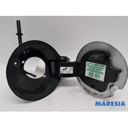 Renault - Clio - Tank Klep