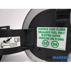 Renault - Clio - Tank Klep