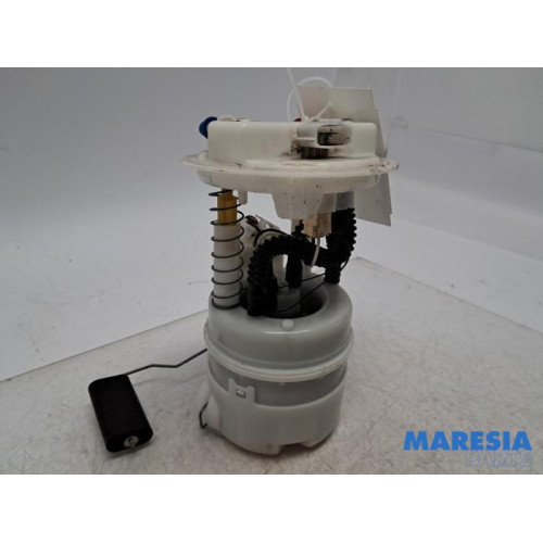 Renault - Clio - Kraftstoffpumpe Elektrisch