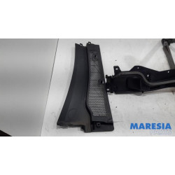 Peugeot - 208 - Paravent