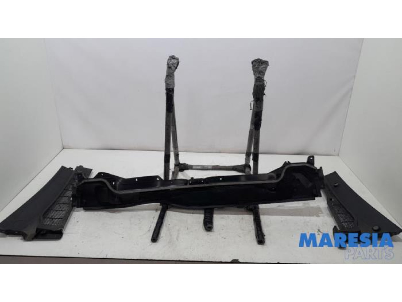 Peugeot - 208 - Paravent