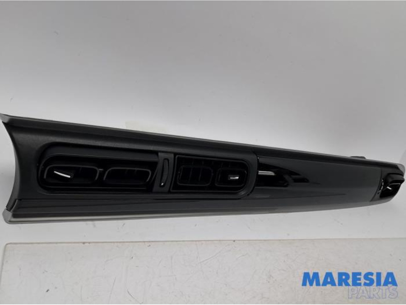 Citroen - C3 - Dashboard decoration strip