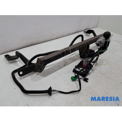 Citroen - Berlingo - Crochet d'attelage