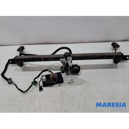 Citroen - Berlingo - Crochet d'attelage