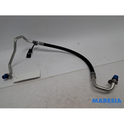 Renault - Clio - Airco Leiding