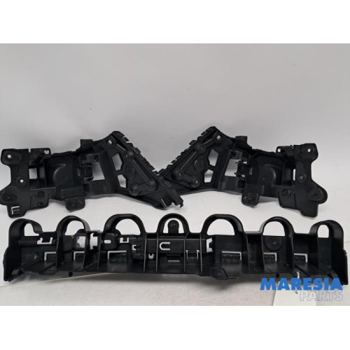 Renault - Clio - Bumpersteun midden-achter