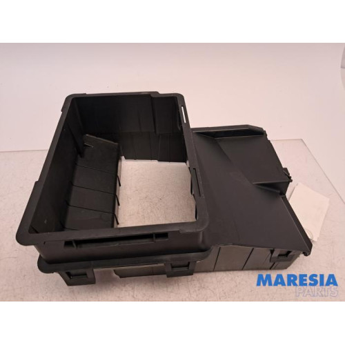 Renault - Clio - Luft Leitung