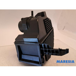 Renault - Clio - Luchtfilterhuis