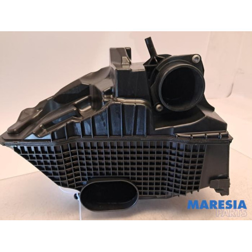 Renault - Clio - Luchtfilterhuis