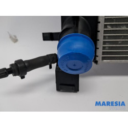 Renault - Clio - Radiateur