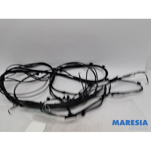 Peugeot - 207 - Conduit hydraulique toit escamotable