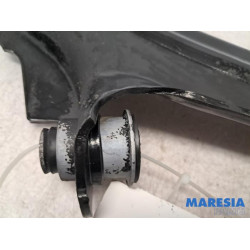 Renault - Clio - Draagarm onder links-voor