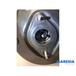 Renault - Clio - Rembekrachtiger