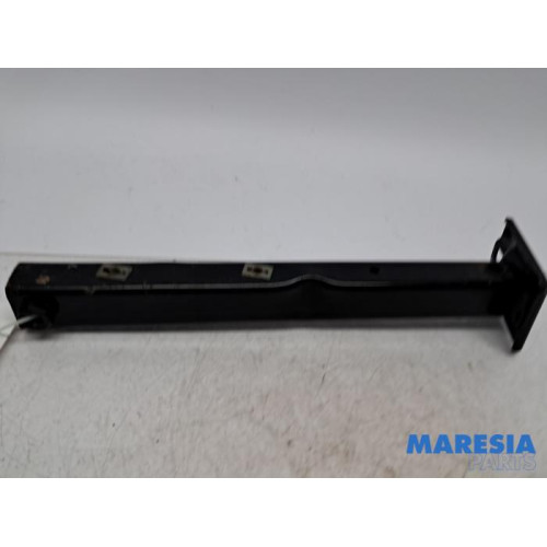Peugeot - 207 - Front part support