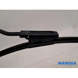 Renault - Clio - Ruitenwisserarm voor