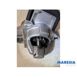 Renault - Clio - Startmotor