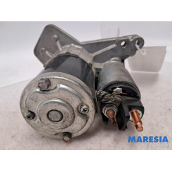 Renault - Clio - Startmotor
