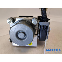Renault - Clio - ABS pump