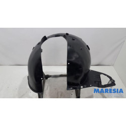 Peugeot - 207 - Passage de roue