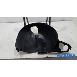 Peugeot - 207 - Passage de roue