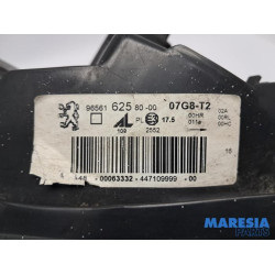 Peugeot - 308 - Koplamp links