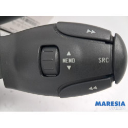 Peugeot - 308 - Steering column stalk