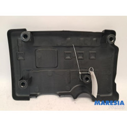 Renault - Megane - Engine cover