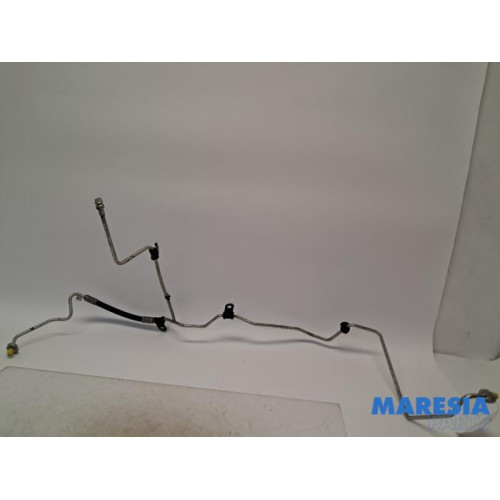 Renault - Megane - Air conditioning line