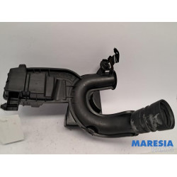 Renault - Megane - Resonance housing