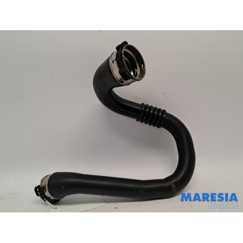 Renault - Megane - Intercooler tube