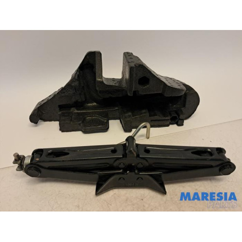 Renault - Megane - Jack set