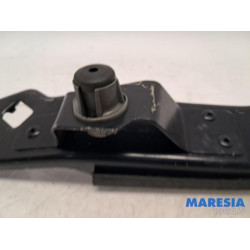 Renault - Megane - Frontpaneel