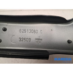 Renault - Megane - Frontpaneel