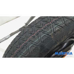 Alfa Romeo - Giulietta - Krikset + reservewiel