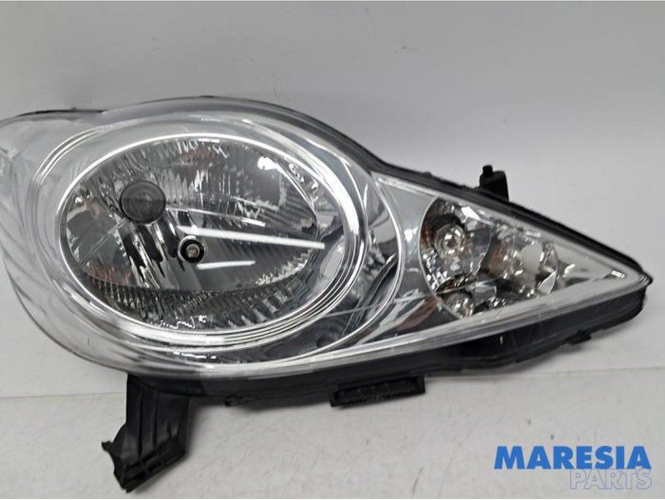 Peugeot - 107 - Phare droit