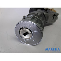 Peugeot - 107 - Slotenset