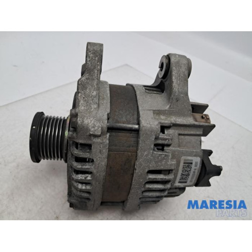 Renault - Megane - Dynamo