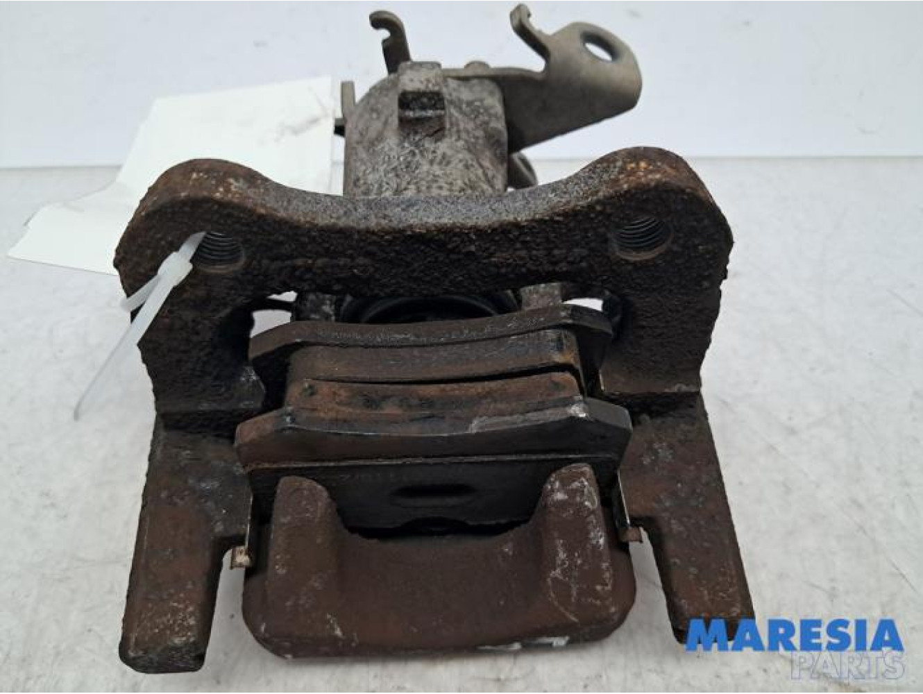 Renault - Megane - Rear brake calliper, left