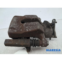 Renault - Megane - Rear brake calliper, left