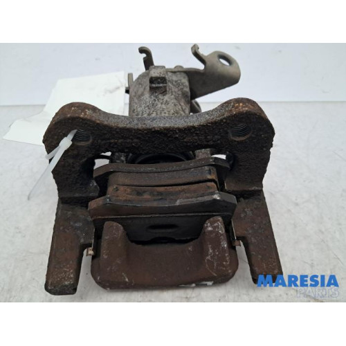Renault - Megane - Rear brake calliper, left