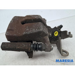 Renault - Megane - Rear brake calliper, right