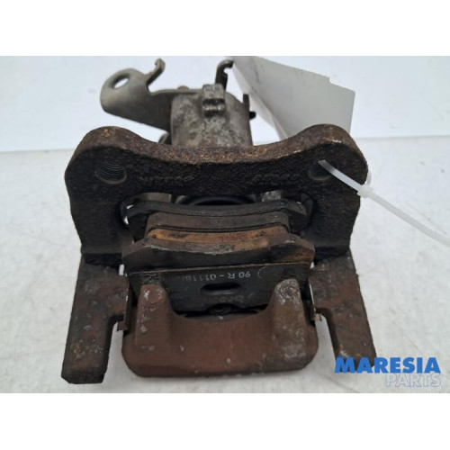 Renault - Megane - Rear brake calliper, right