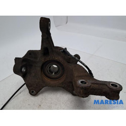 Renault - Megane - Fusee links-voor