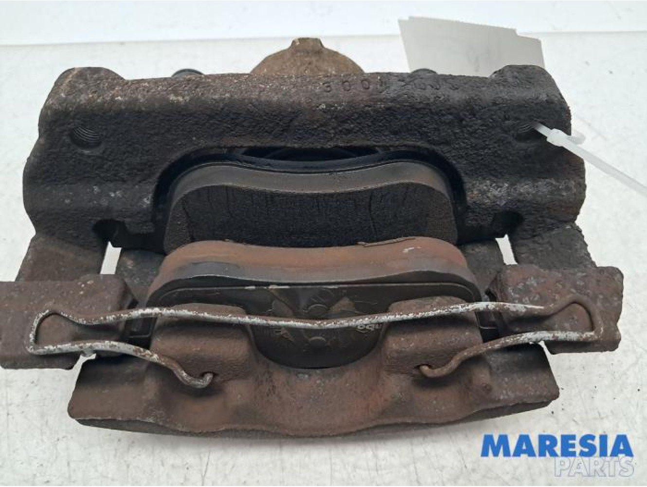 Renault - Megane - Front brake calliper, left