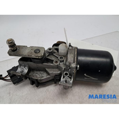 Renault - Megane - Scheibenwischermotor vorne