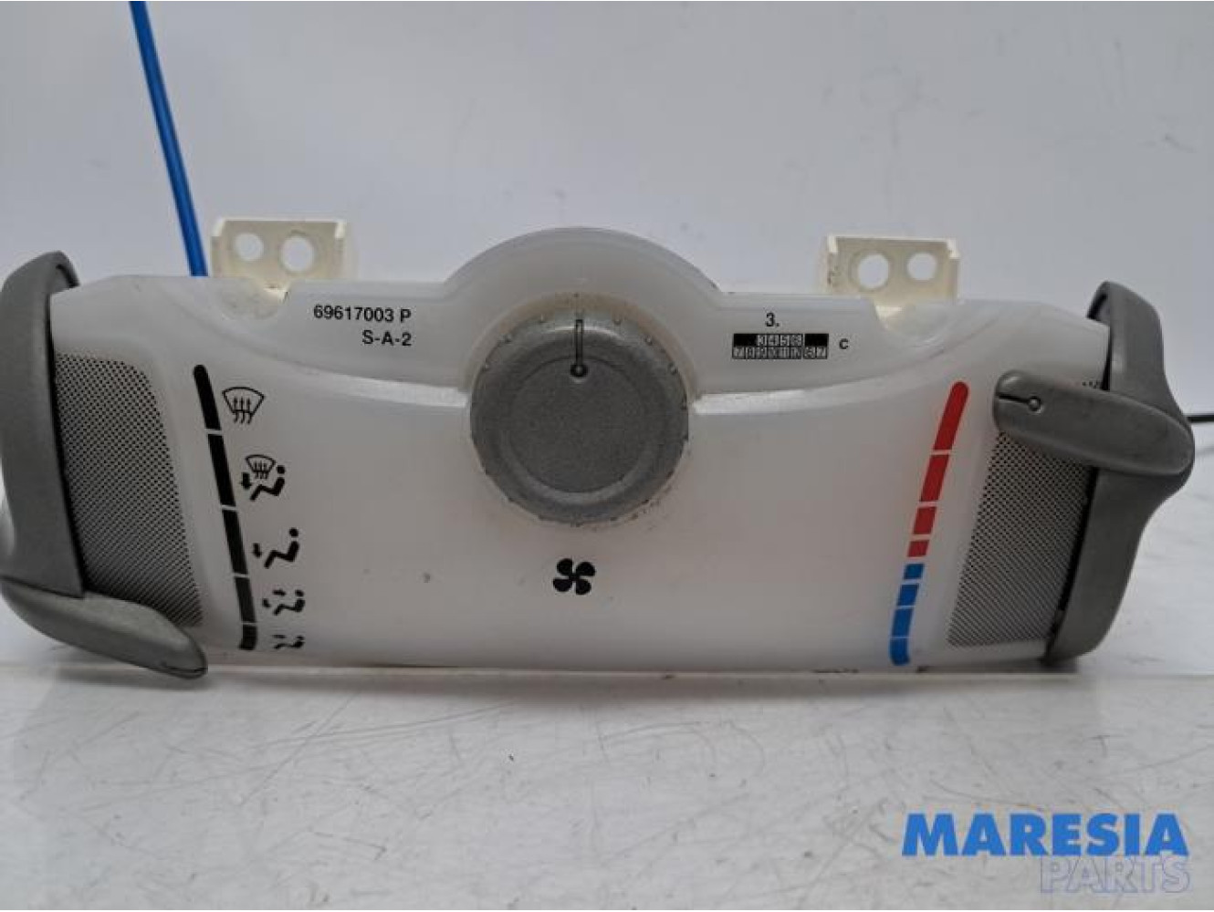 Peugeot - 107 - Kachel Bedieningspaneel