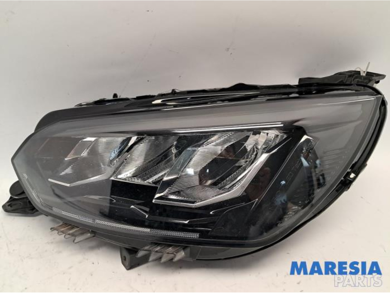 Peugeot - 208 - Phare gauche