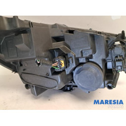 Peugeot - 208 - Phare gauche