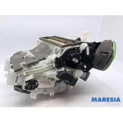 Peugeot - 208 - Heizgehäuse