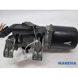 Peugeot - 107 - Front wiper motor